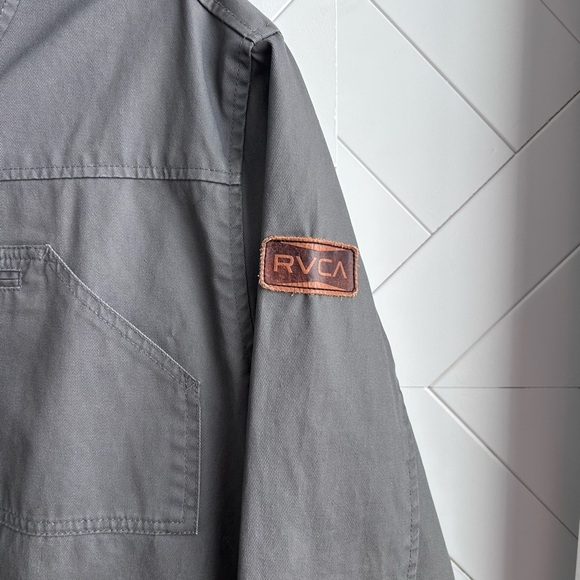 Men's RCVA military style Gray Hooded Jacket size medium - Picture 3 of 7